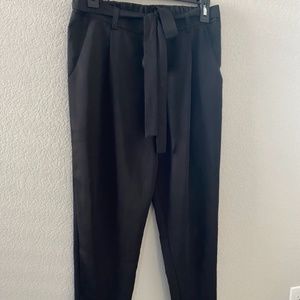 Francessca's black lightweight dress pants